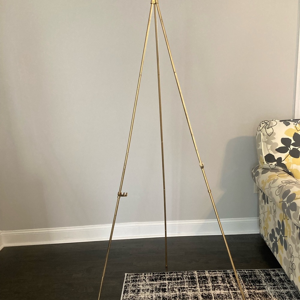 3 X Gold Easels